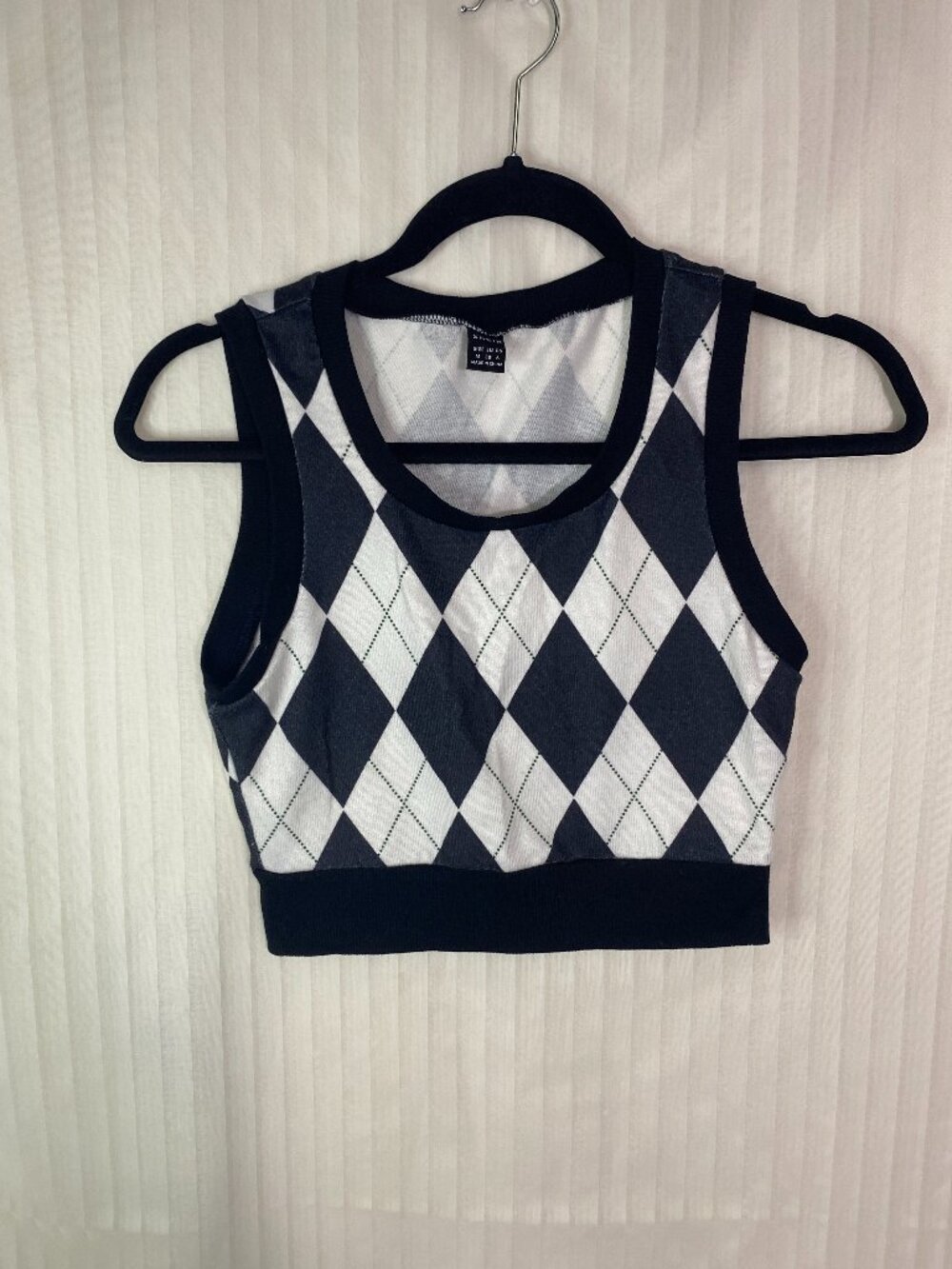 Y2K Argyle Sweater Knit Crop Tank Top Women’s Medium Black White Preppy Goth Gru